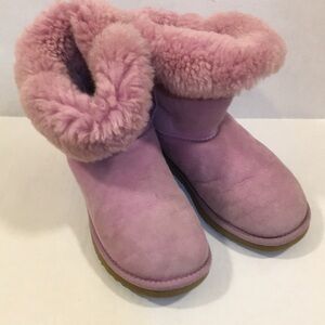 Ugg Australia 5803 Bailey Button Sheepskin Boots 6